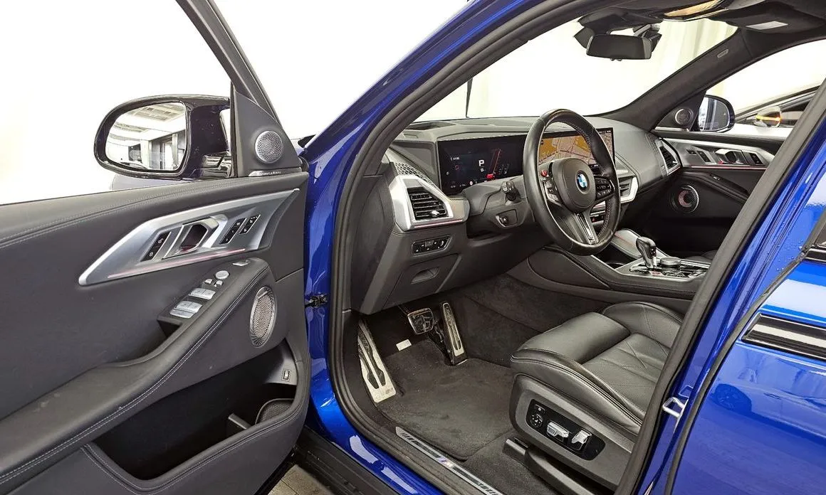BMW XM — фото 7