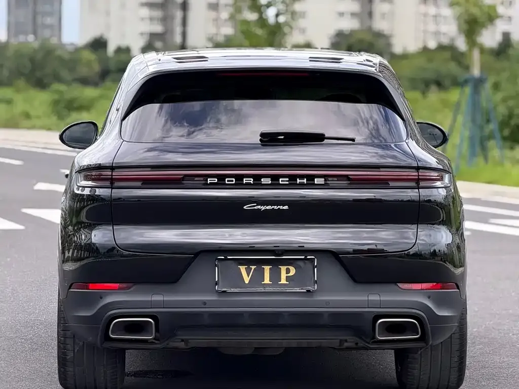 Porsche Cayenne — фото 2