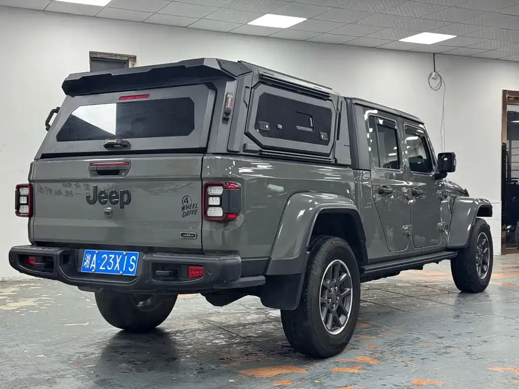 Jeep Gladiator — фото 4