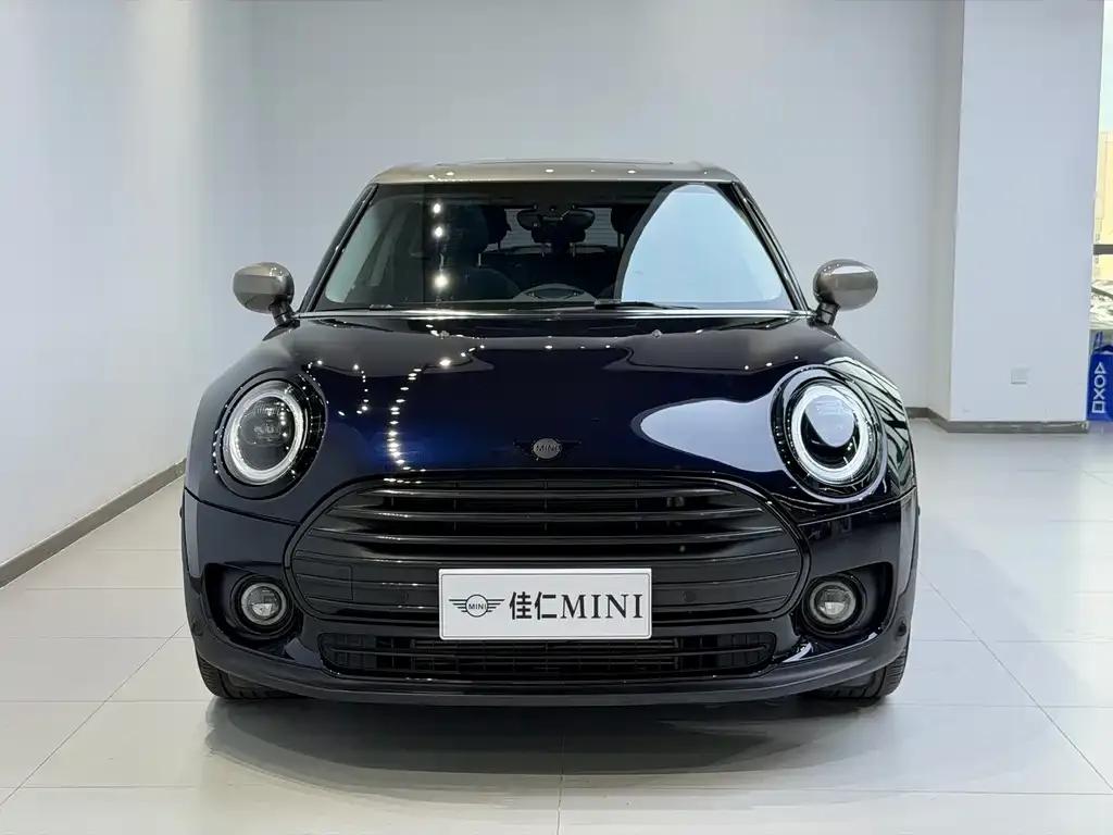 MINI Clubman — фото 6