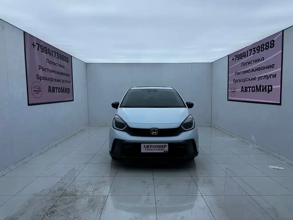 Honda Fit — фото 3
