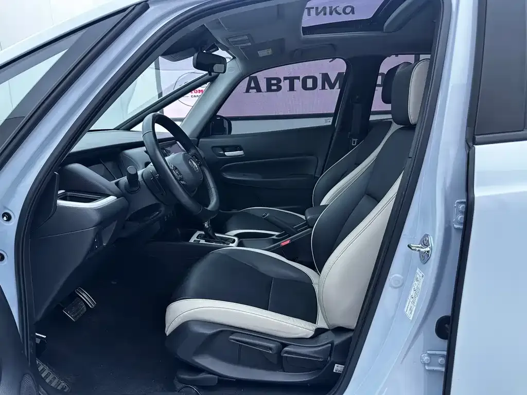 Honda Fit — фото 8