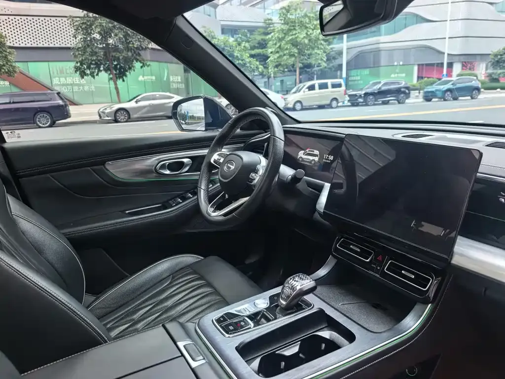 GAC Motor Trumpchi GS8 — фото 10