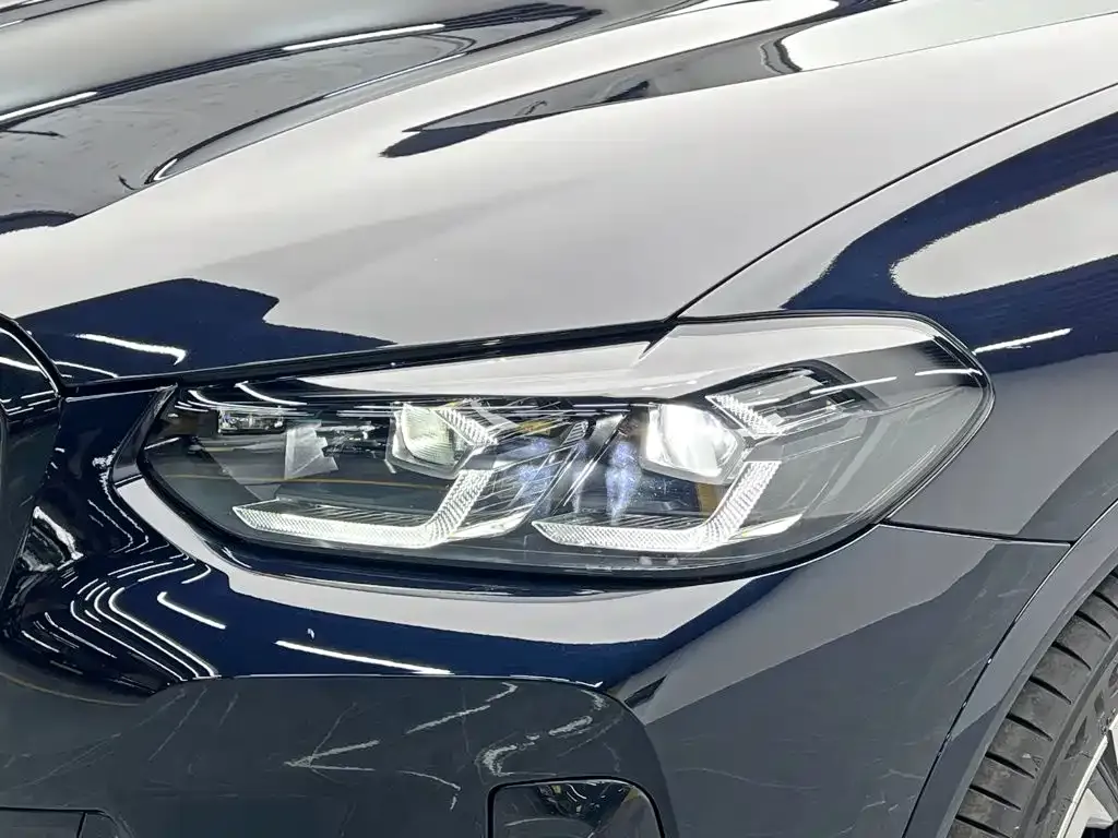 BMW iX3 — фото 9