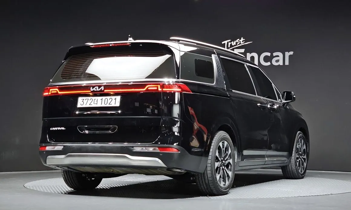 Kia Carnival — фото 2