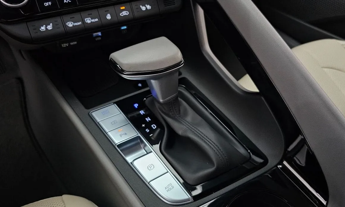 Hyundai AVANTE — фото 7