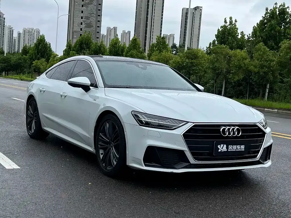 Audi A7 — фото 7