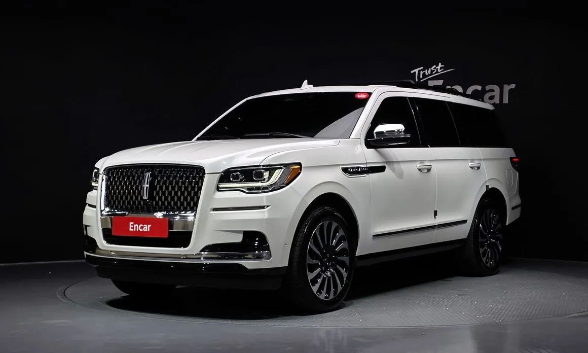 Lincoln Navigator — фото 1