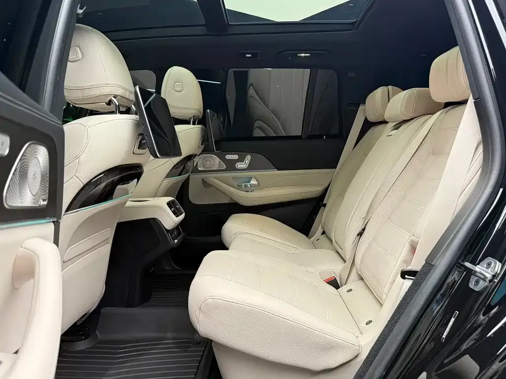 Mercedes-Benz GLS — фото 4
