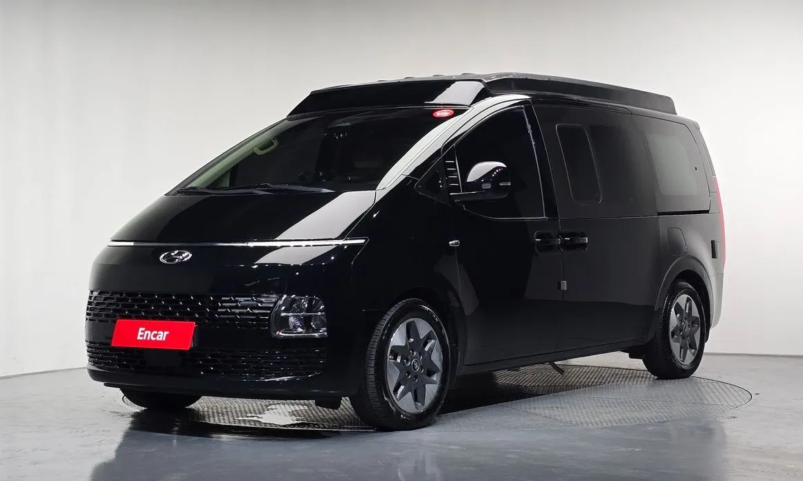 Hyundai Staria — фото 1