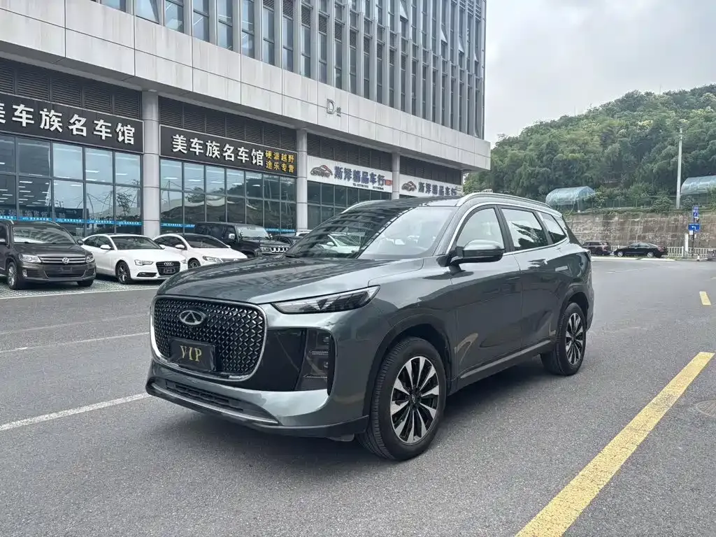 Chery Tiggo 8 PLUS — фото 2