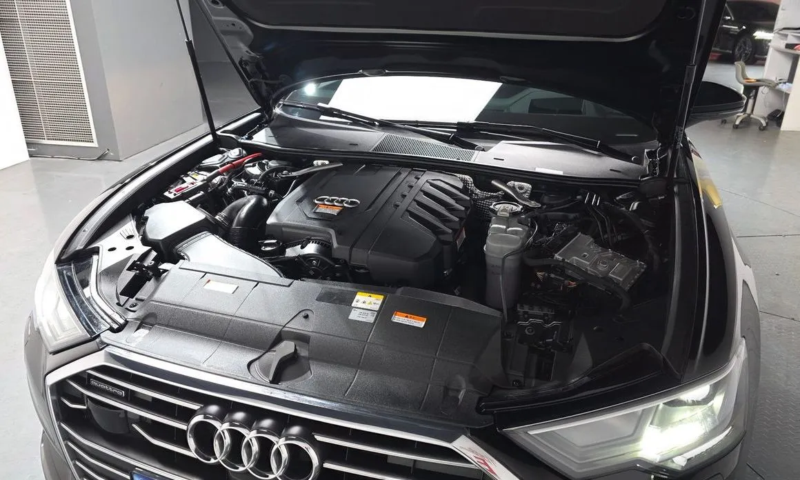 Audi A6 — фото 8