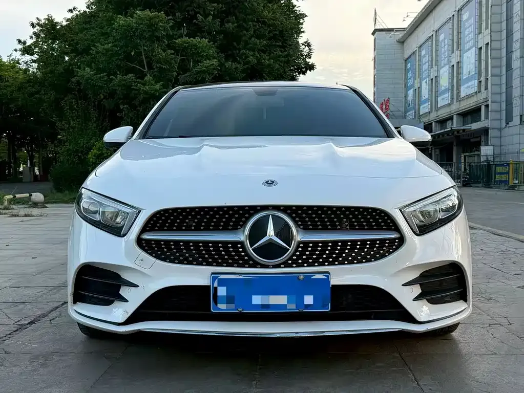 Mercedes-Benz A-Class — фото 7