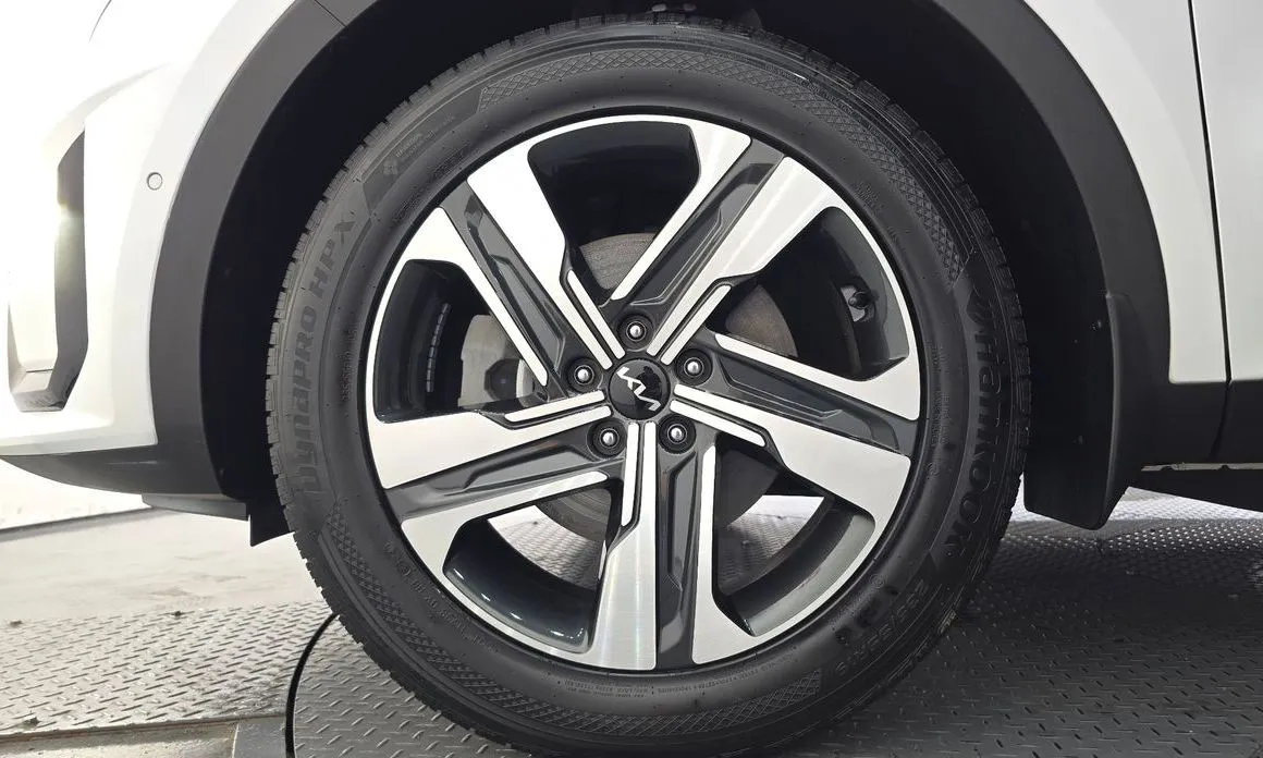 Kia Sorento — фото 4