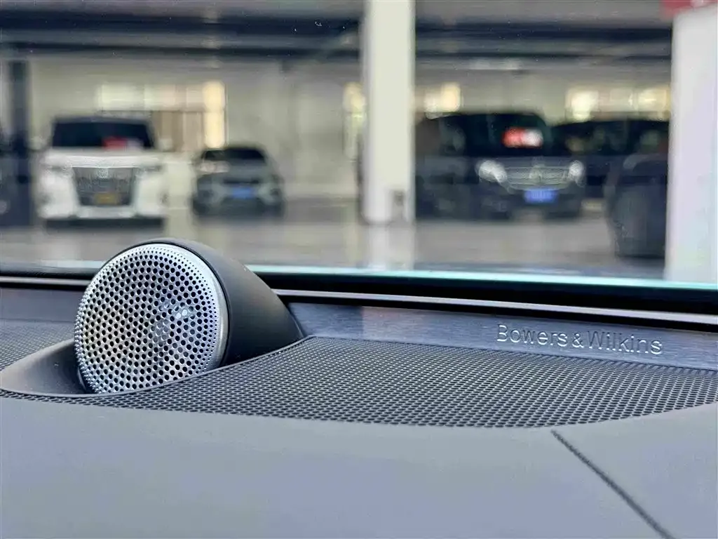 Volvo S90 — фото 6