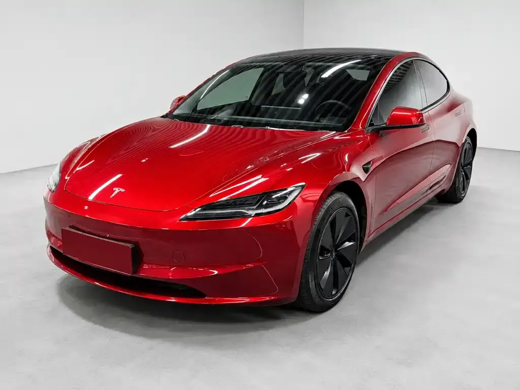 Tesla Model 3 — фото 6
