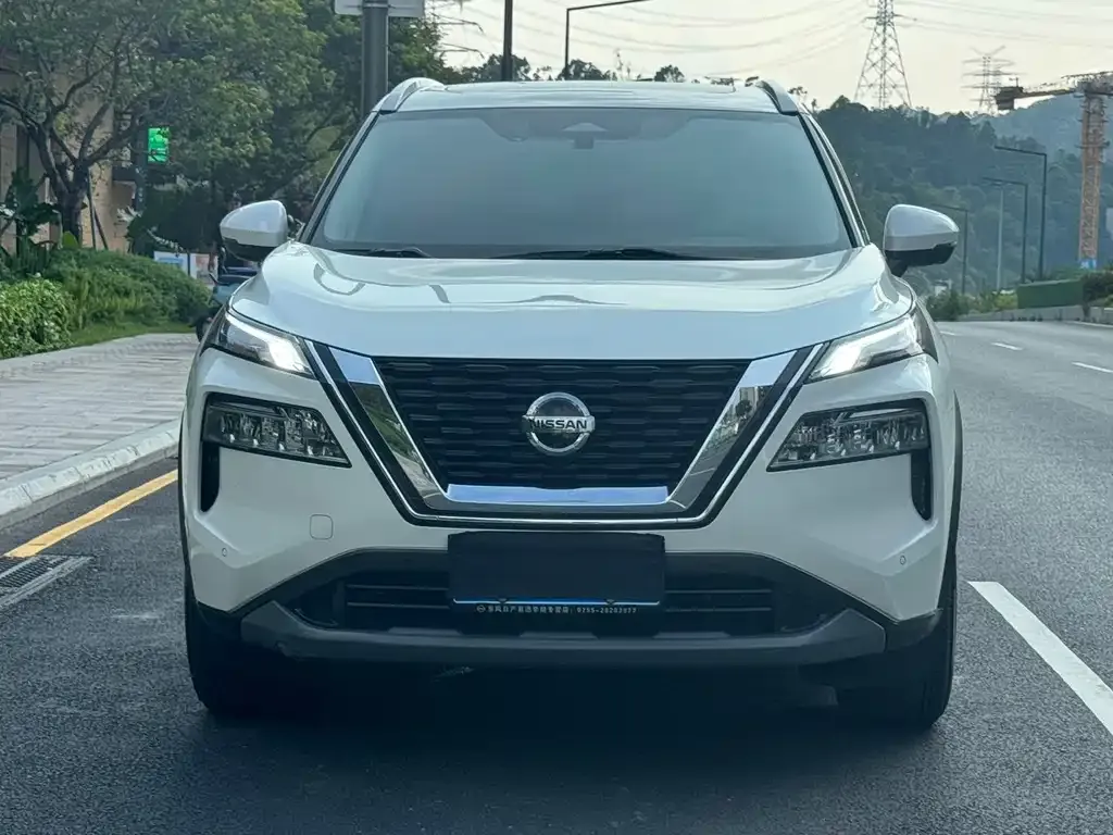 Nissan X-Trail — фото 4