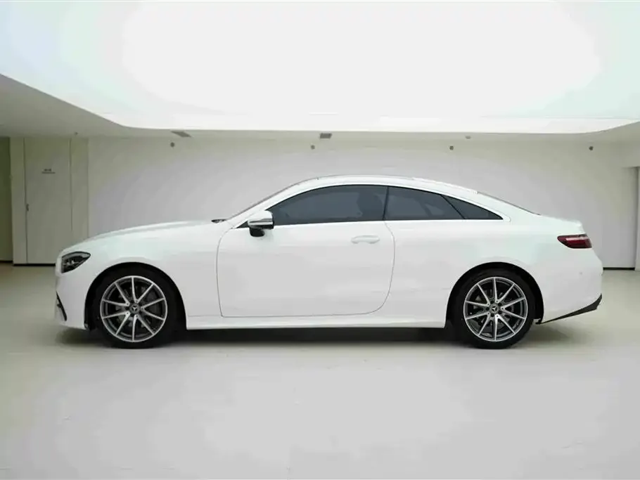 Mercedes-Benz E-Class (Import) — фото 10