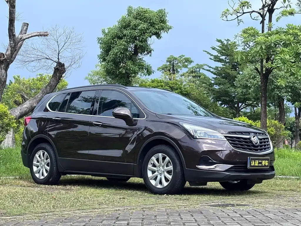 Buick Envision Plus — фото 2