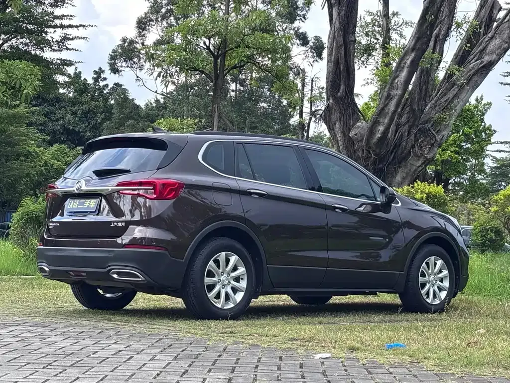 Buick Envision Plus — фото 4