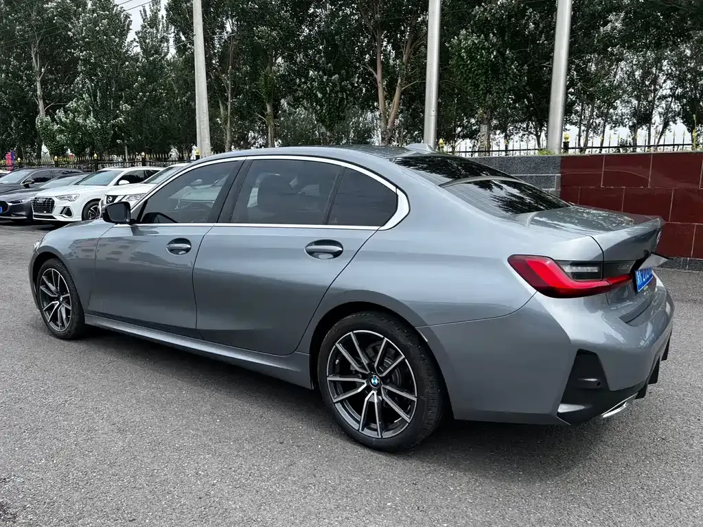 BMW 3 Series — фото 10