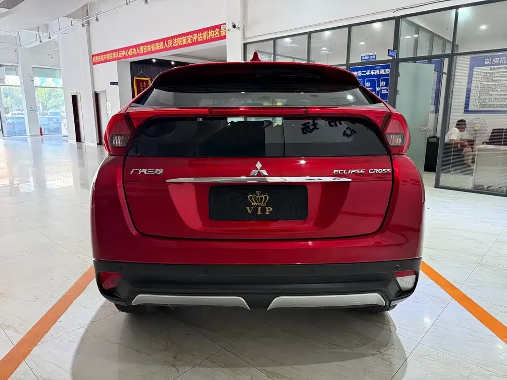 Mitsubishi Eclipse Cross — фото 4