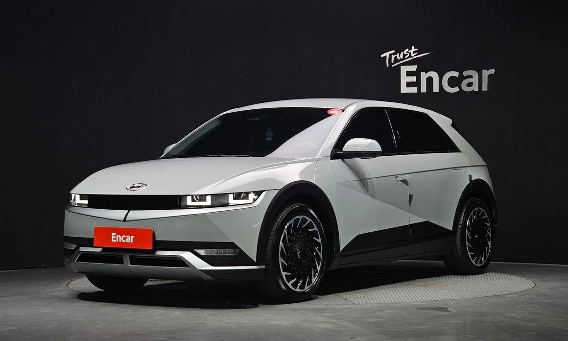 Hyundai Ioniq5 — фото 1