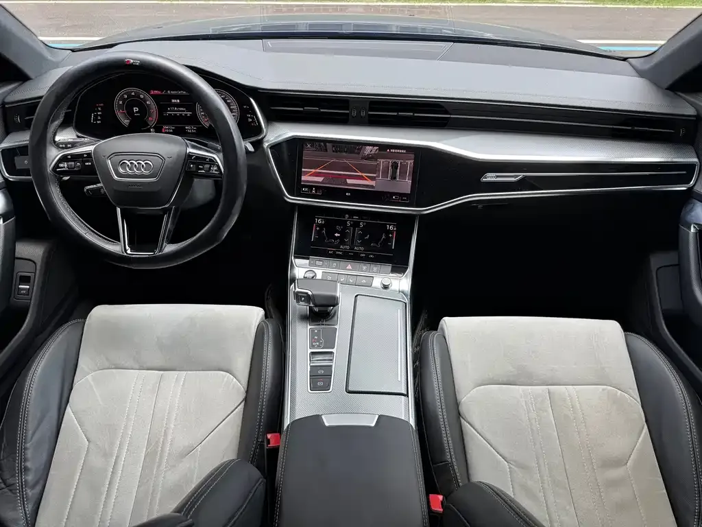 Audi A6L — фото 2