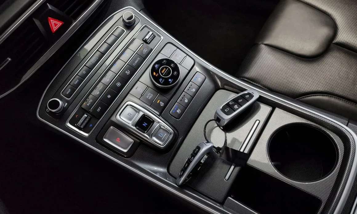 Hyundai Santafe — фото 9