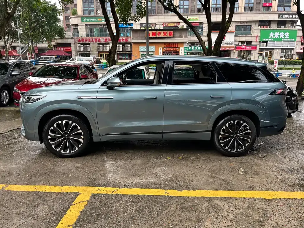 Chery Tiggo 9 — фото 10
