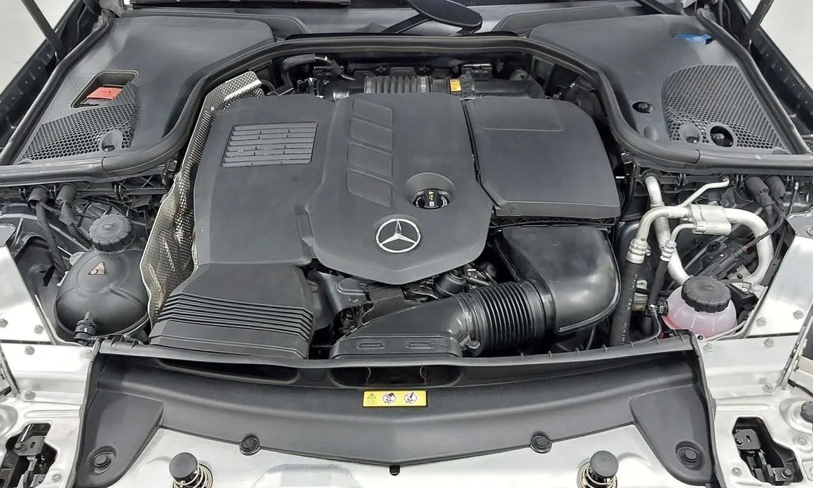 Mercedes-Benz CLS-Class — фото 10