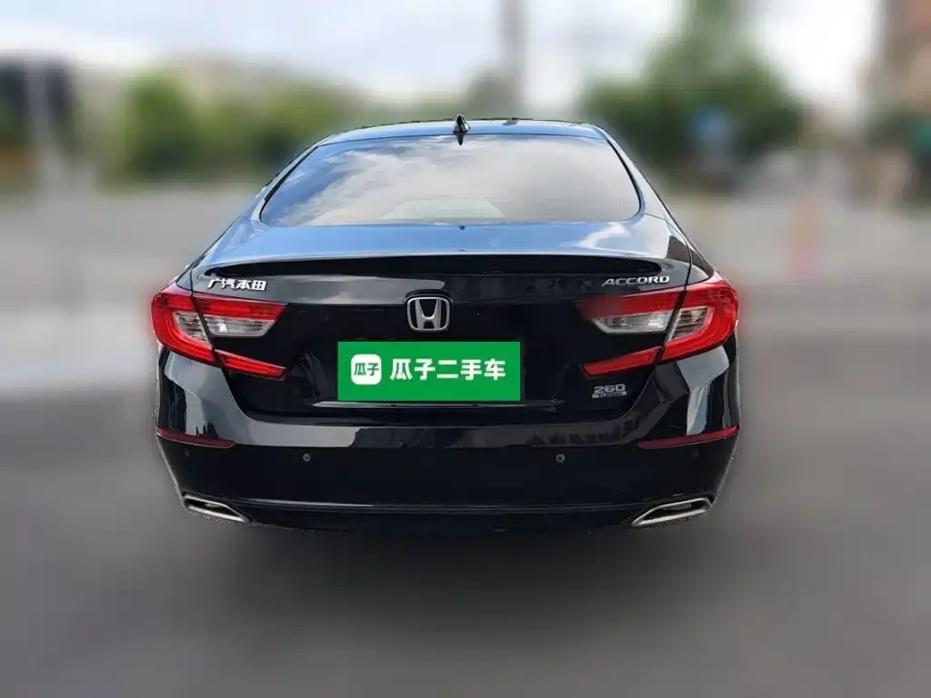 Honda Accord — фото 5