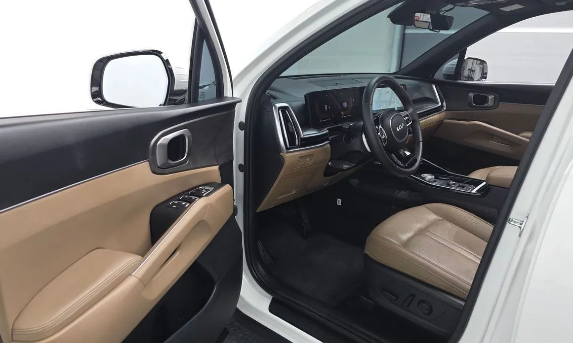 Kia Sorento — фото 5
