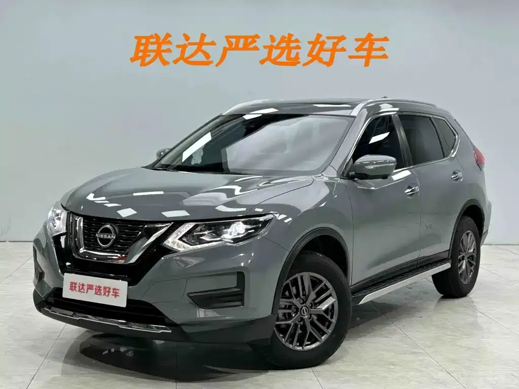 Nissan X-Trail — фото 1