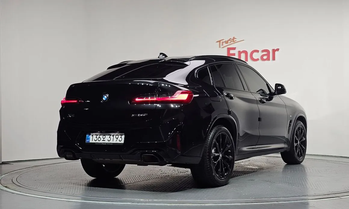 BMW X4 — фото 5