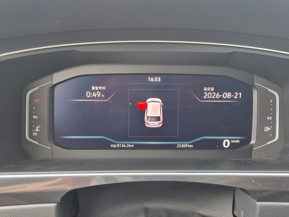 Volkswagen Tiguan — фото 5
