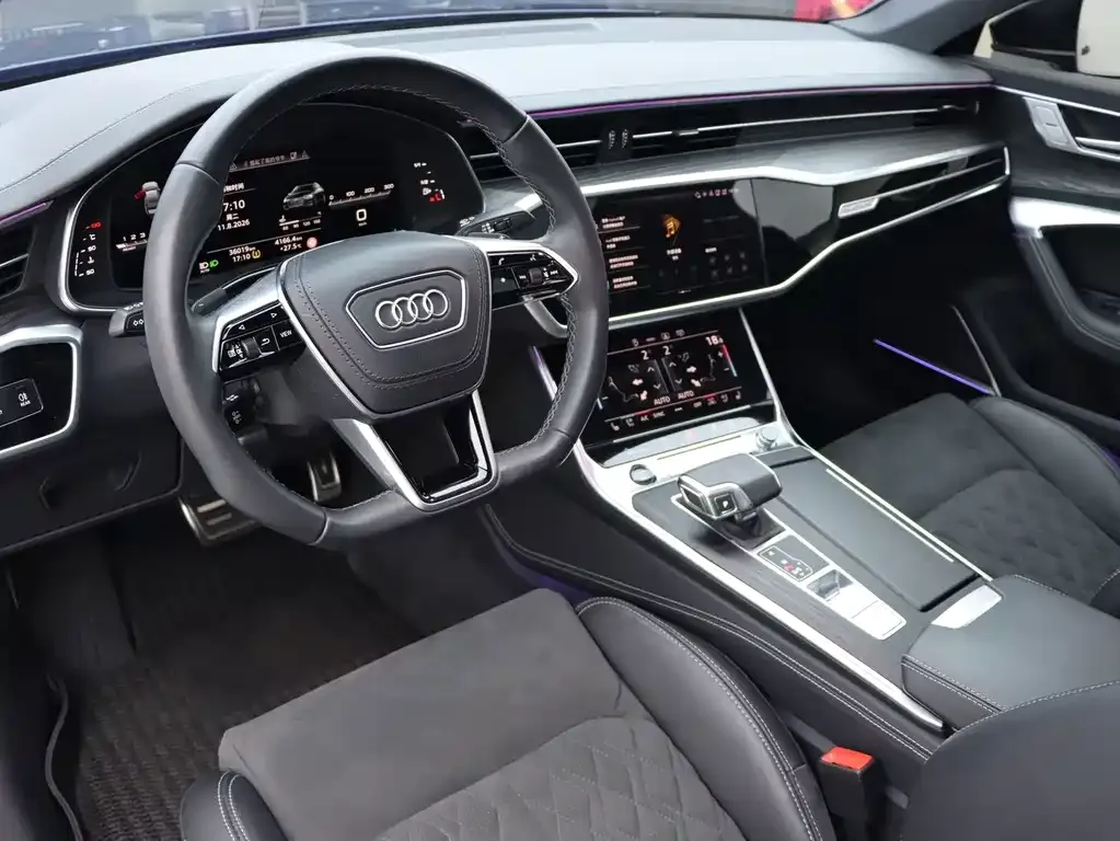 Audi A6L — фото 5