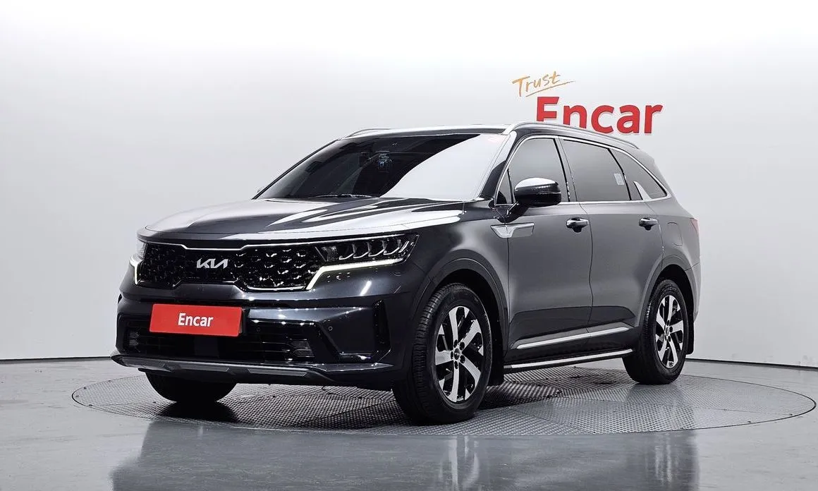 Kia Sorento — фото 1