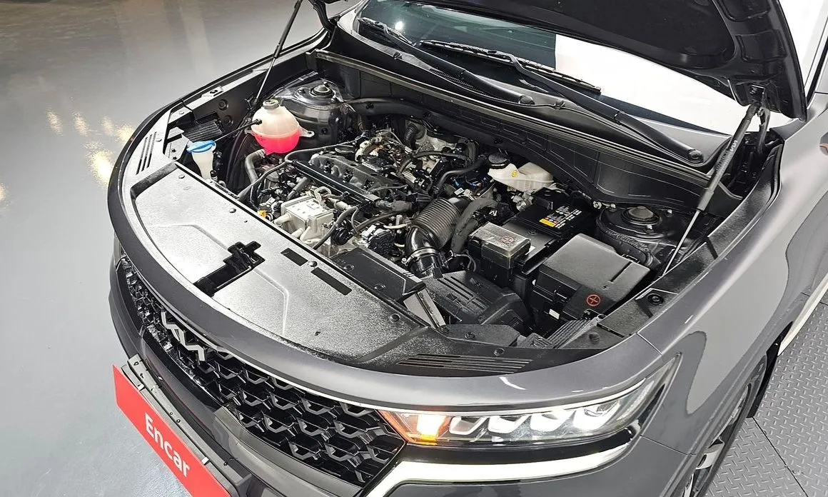 Kia Sorento — фото 8