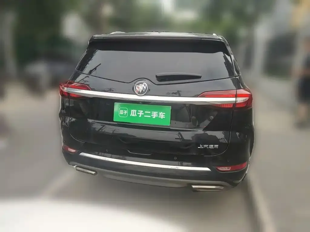 Buick Enclave — фото 6