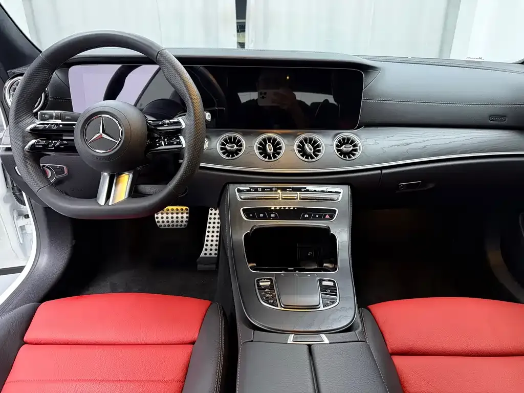 Mercedes-Benz E-Class (Import) — фото 6