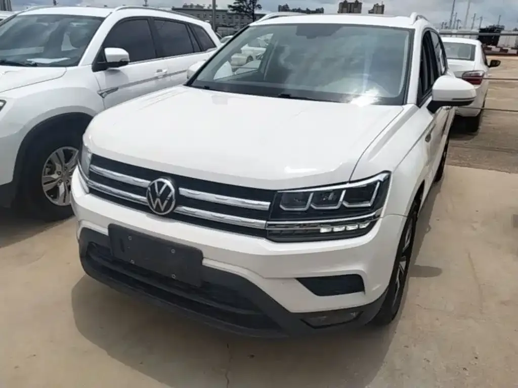 Volkswagen Tharu — фото 8