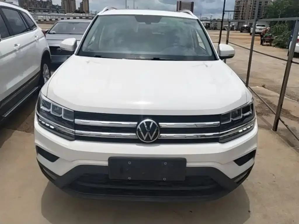 Volkswagen Tharu — фото 2