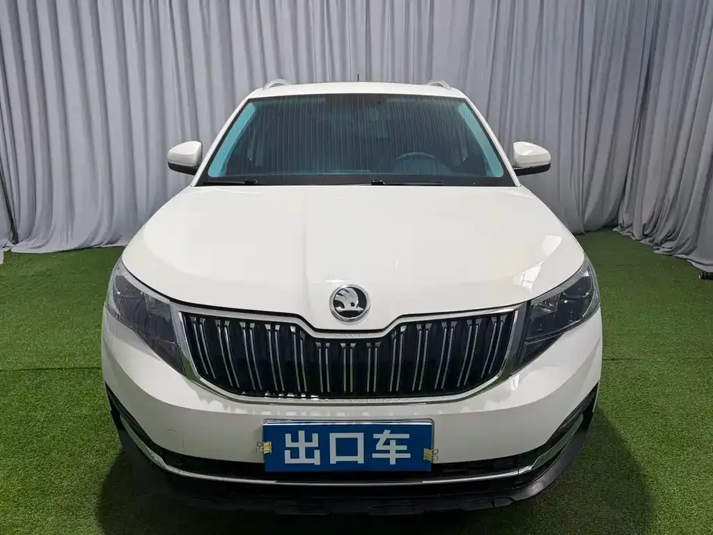 Skoda Kamiq — фото 2