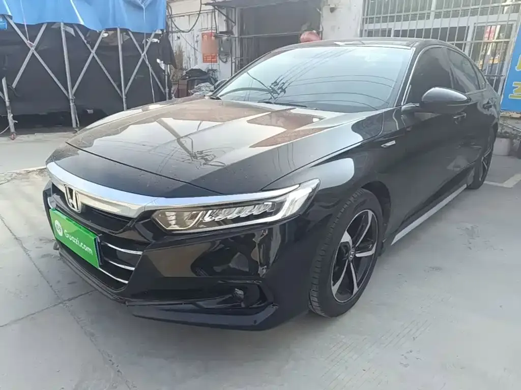 Honda Accord — фото 9