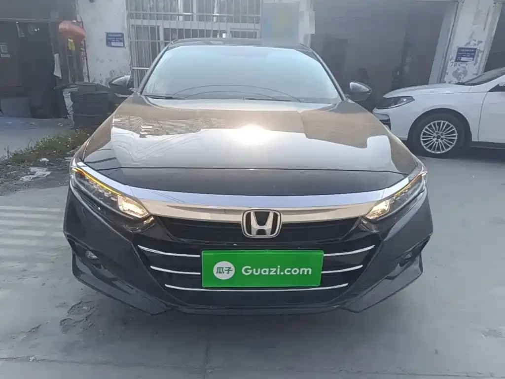 Honda Accord — фото 5