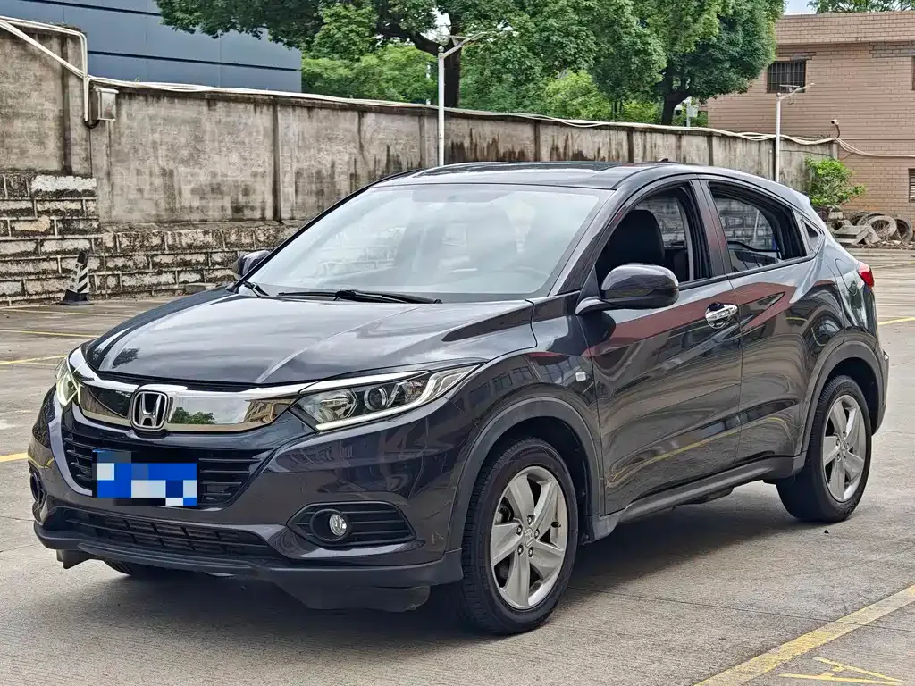 Honda Vezel — фото 1