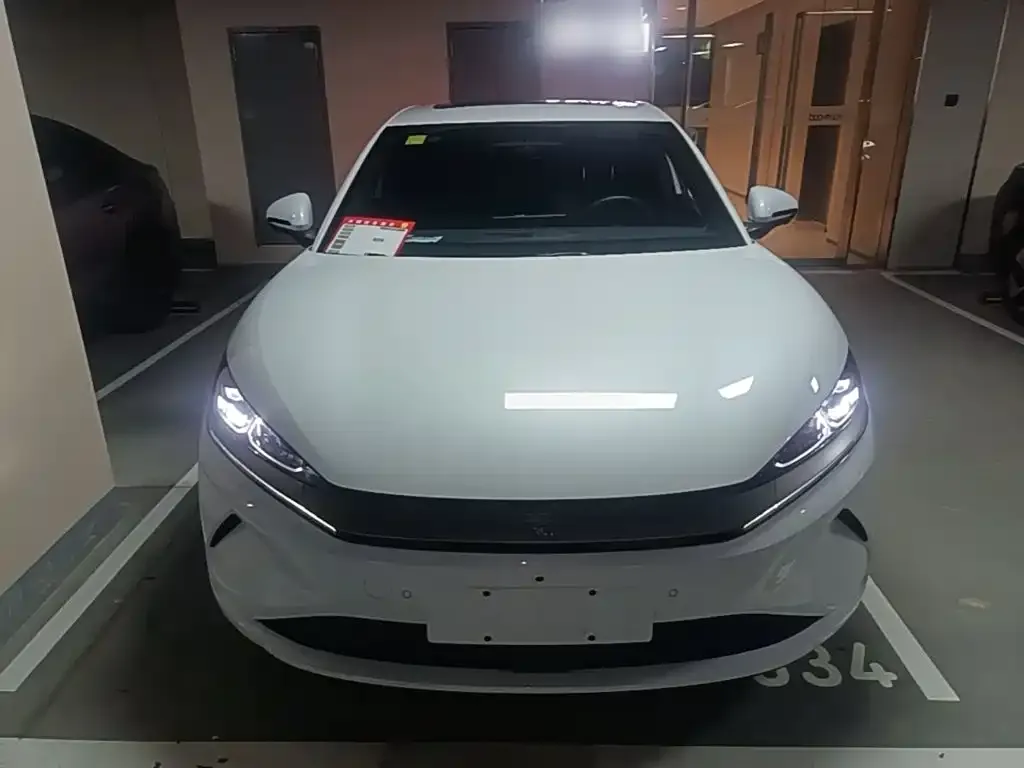 BYD Qin L — фото 9