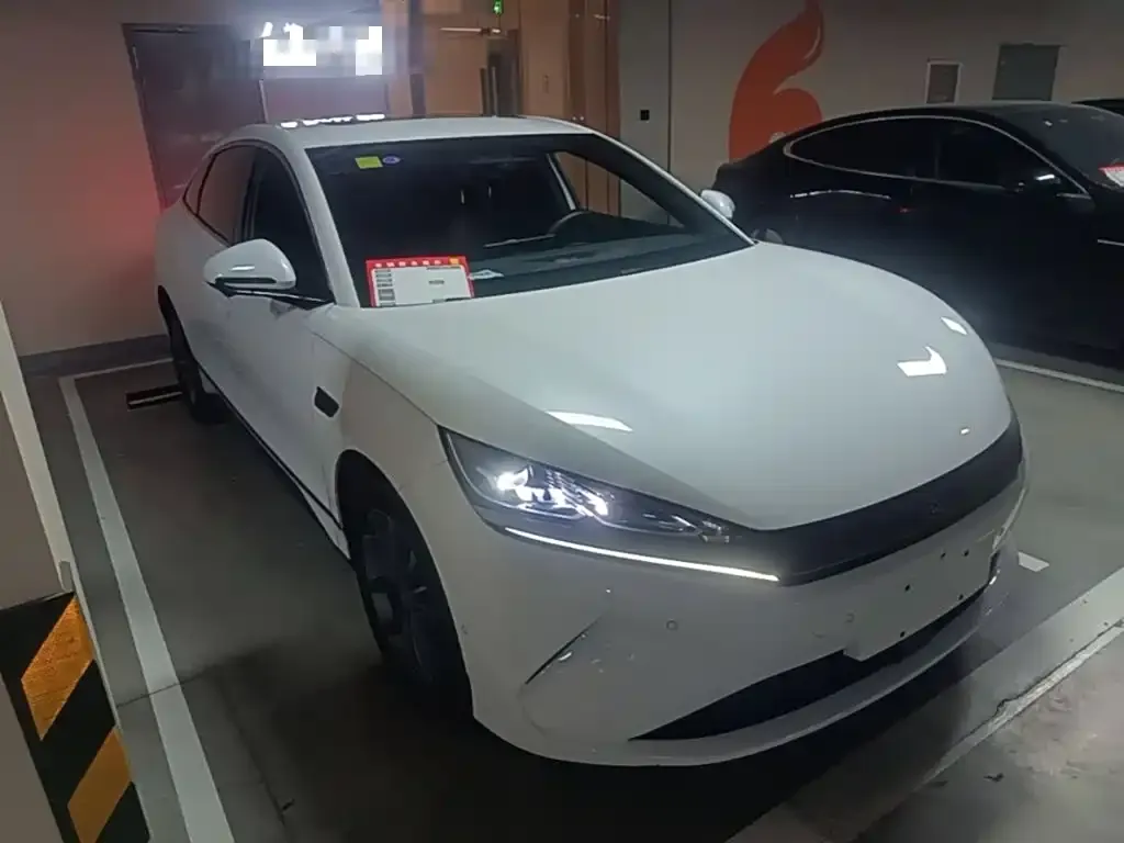 BYD Qin L — фото 6