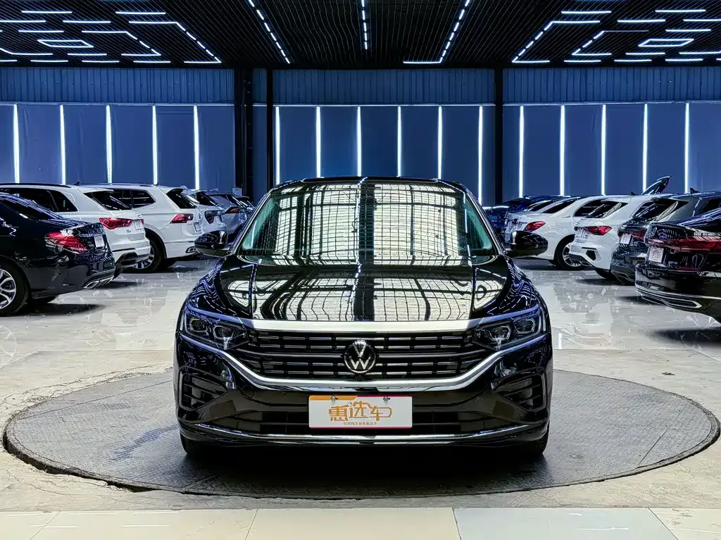 Volkswagen Passat — фото 2